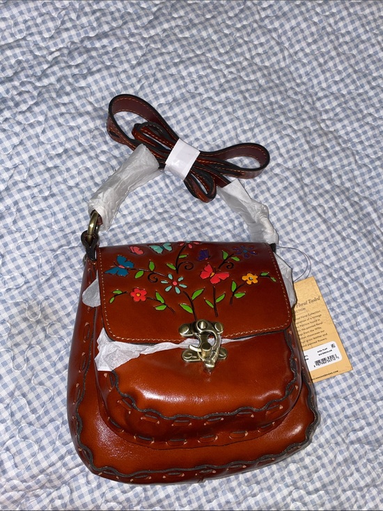 Patricia Nash Handbags - Patricia Nash Brown Floral Painted Leather Crossbody Bag